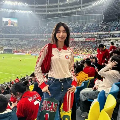 程悦国